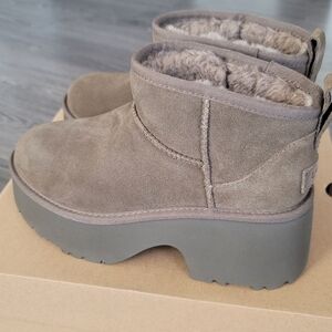 ugg Classic Ultra  Mini New Heigth Boot
